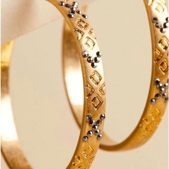 Torrid Stone Hoop Earring - Picture 1 of 3